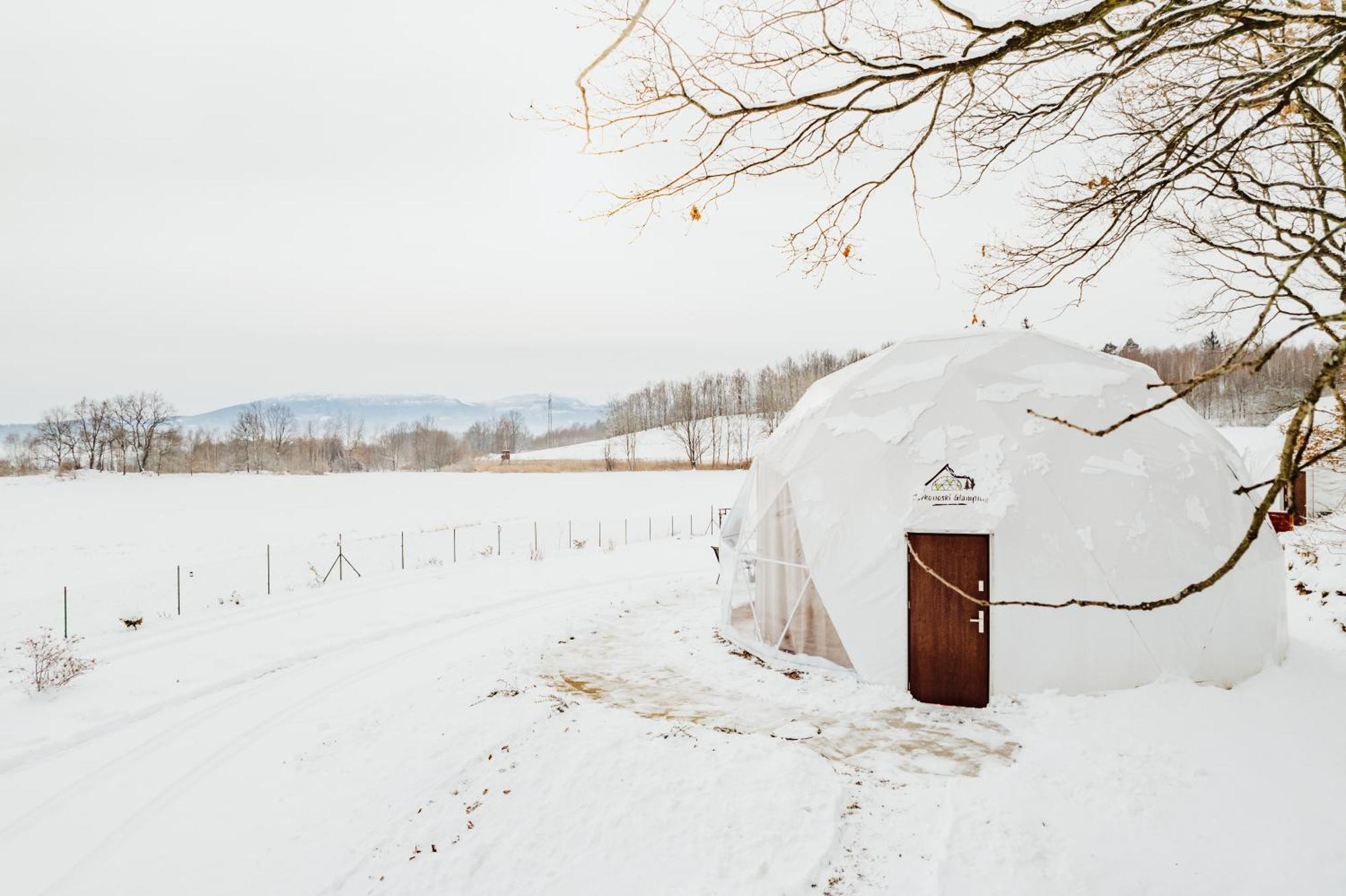 Karkonoski Glamping * Lomnica (Jelenia Gora)